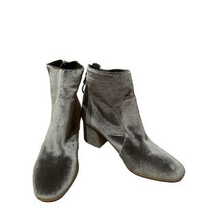 Urban Outfitters Harlow Boot